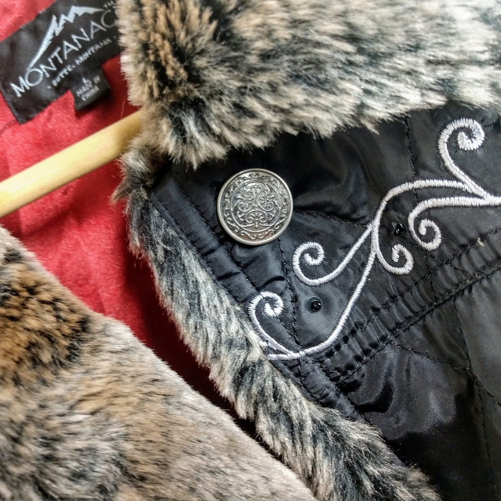 MontanaCo Lightweight Puffer w/Faux Fur Size L